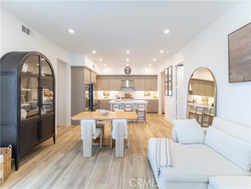 147  Sash  , Irvine, CA