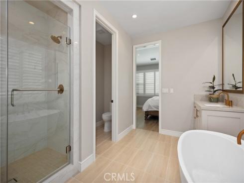 142  Sabbia  , Irvine, CA