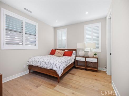 142  Sabbia  , Irvine, CA