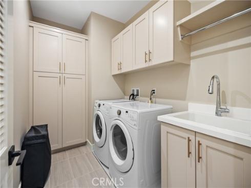 142  Sabbia  , Irvine, CA