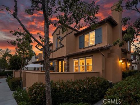 44  Sapphire #106  , Irvine, CA