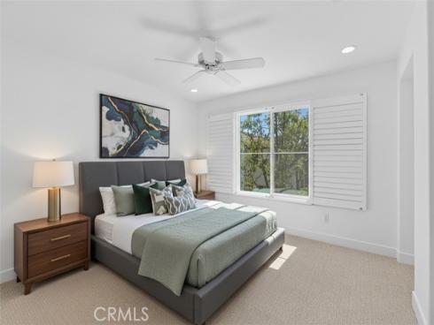 44  Sapphire #106  , Irvine, CA