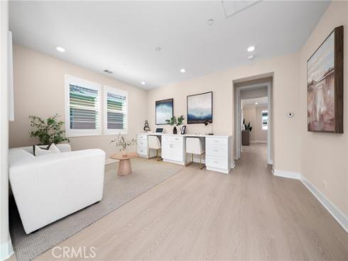 79  Pelican  , Irvine, CA