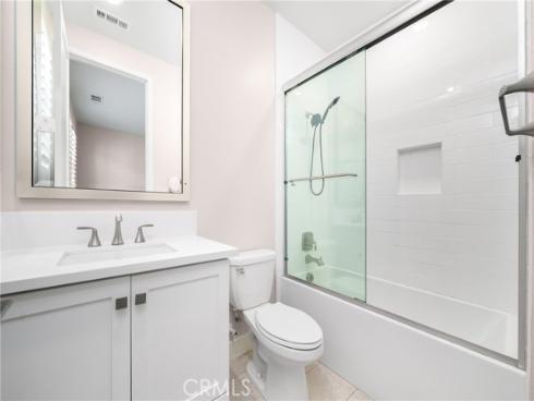 79  Pelican  , Irvine, CA