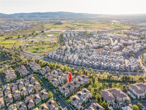 79  Pelican  , Irvine, CA