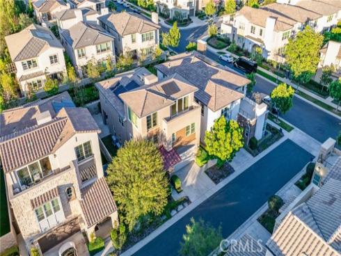 79  Pelican  , Irvine, CA