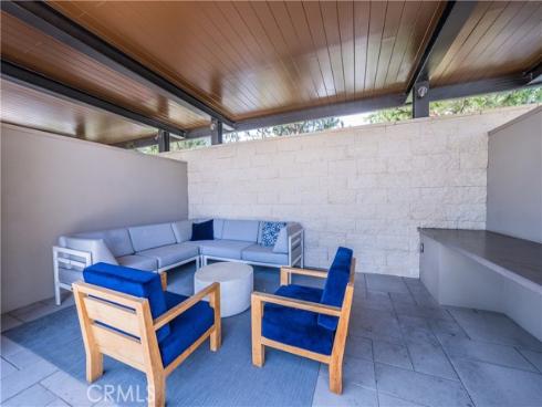 79  Pelican  , Irvine, CA