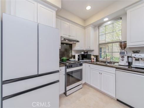 151  Silverado  , Irvine, CA