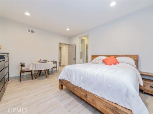 151  Silverado  , Irvine, CA