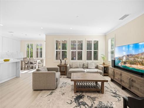 107  Overbrook  , Irvine, CA