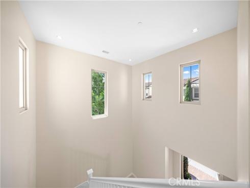 107  Overbrook  , Irvine, CA