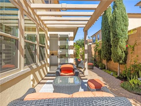 107  Overbrook  , Irvine, CA