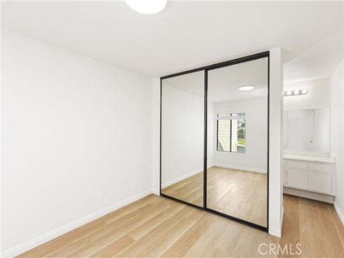 446 Fallingstar , Irvine, CA