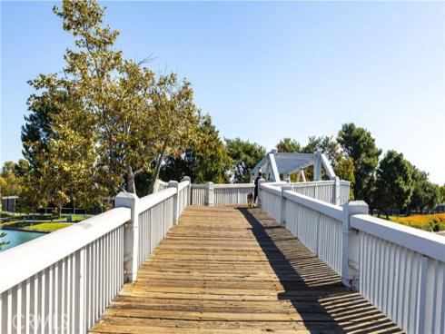 446 Fallingstar , Irvine, CA