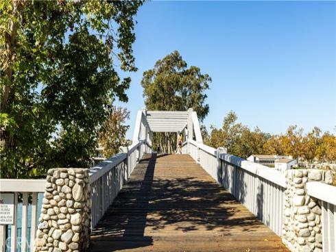 446 Fallingstar , Irvine, CA
