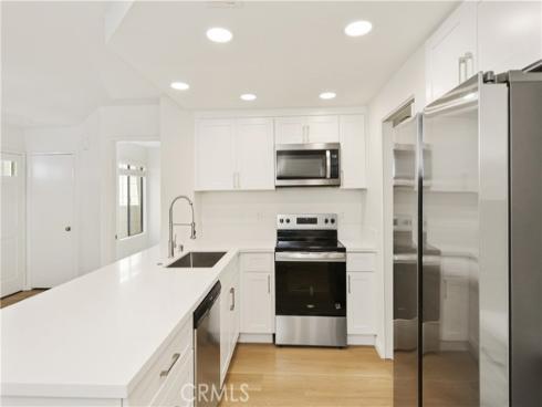 446 Fallingstar , Irvine, CA