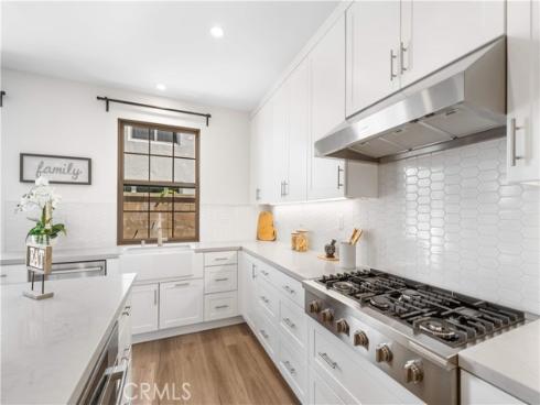 114  Bouquet  , Irvine, CA