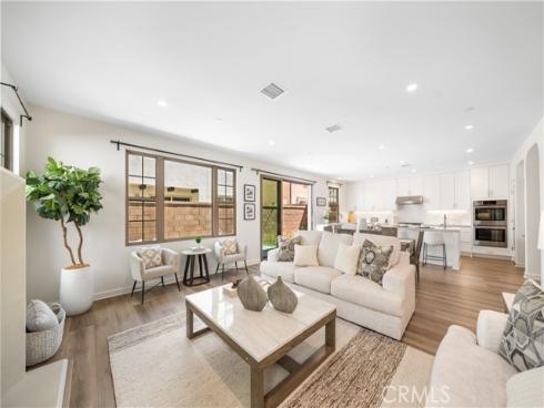 114  Bouquet  , Irvine, CA