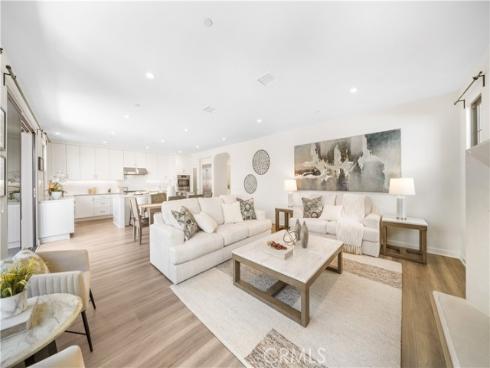 114  Bouquet  , Irvine, CA