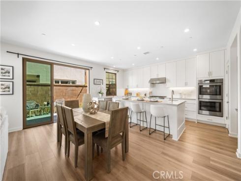 114  Bouquet  , Irvine, CA