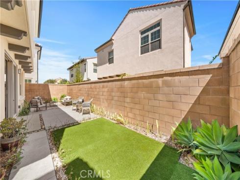 114  Bouquet  , Irvine, CA