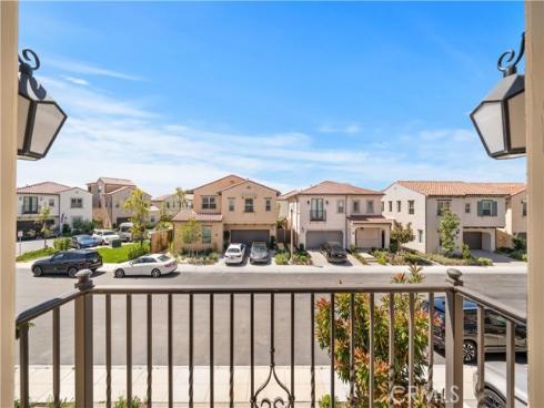 114  Bouquet  , Irvine, CA