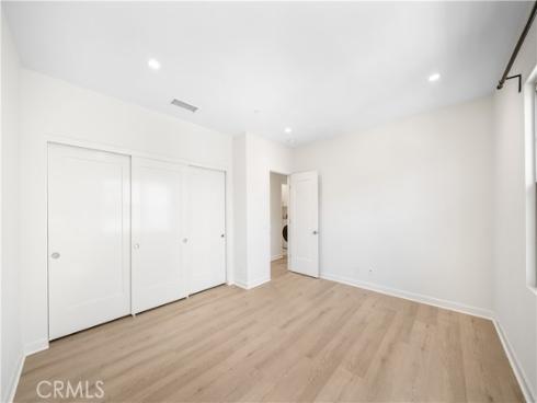 114  Bouquet  , Irvine, CA