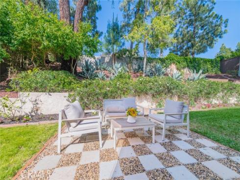 15  Rippling Stream  , Irvine, CA