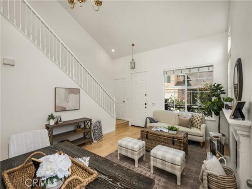 18  Bayfield  , Irvine, CA