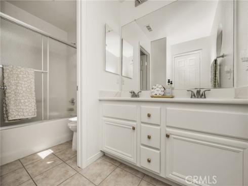 18  Bayfield  , Irvine, CA