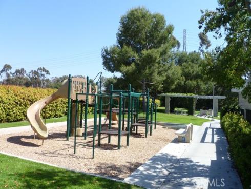 18  Bayfield  , Irvine, CA