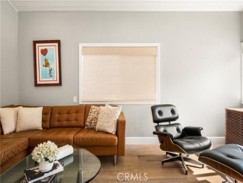 10  Petersburg  , Irvine, CA