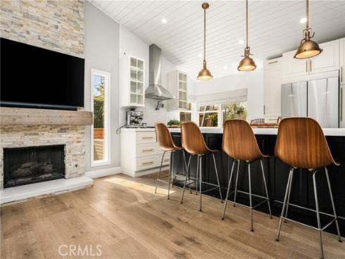 10  Petersburg  , Irvine, CA