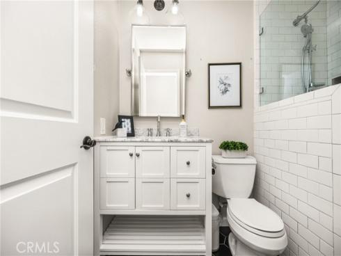 10  Petersburg  , Irvine, CA