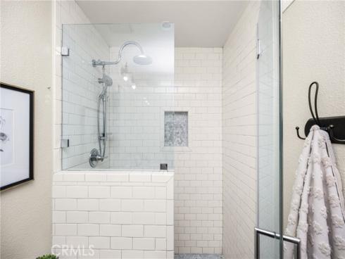 10  Petersburg  , Irvine, CA