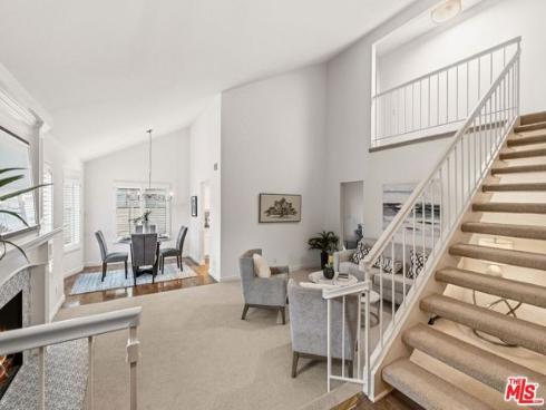 23  Cresthaven  51 , Irvine, CA