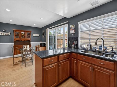 25  Cheyenne  , Irvine, CA