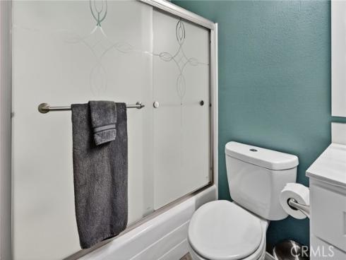 25  Cheyenne  , Irvine, CA