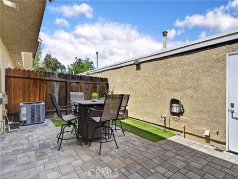 25 Cheyenne , Irvine, CA