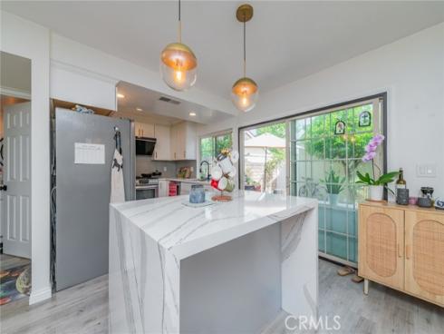 8  Deodar  , Irvine, CA