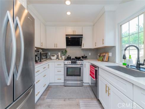 8  Deodar  , Irvine, CA