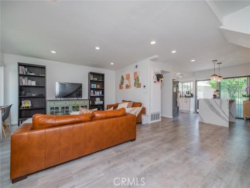 8  Deodar  , Irvine, CA