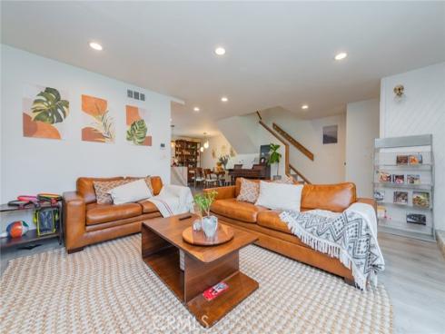 8  Deodar  , Irvine, CA