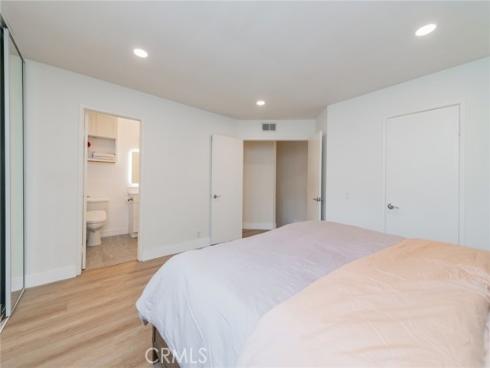 47  Fox Hollow  , Irvine, CA