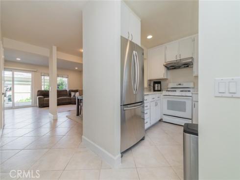 47  Fox  , Irvine, CA