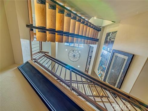 6  Sirius  61 , Irvine, CA