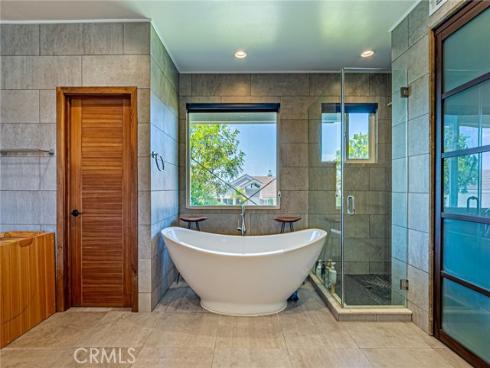 6  Sirius  61 , Irvine, CA