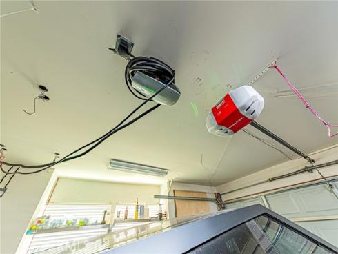 6  Sirius  61 , Irvine, CA