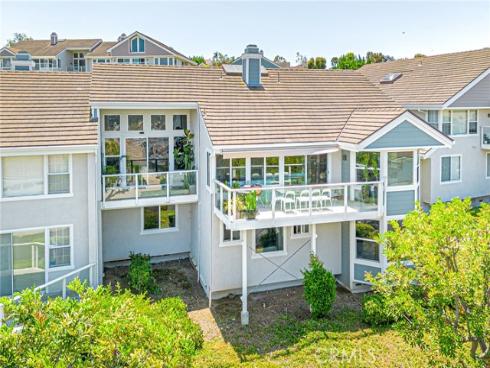 6  Sirius  61 , Irvine, CA