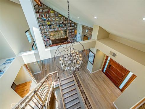 6  Sirius  61 , Irvine, CA